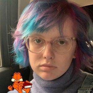 Meet your Posher, Lucy